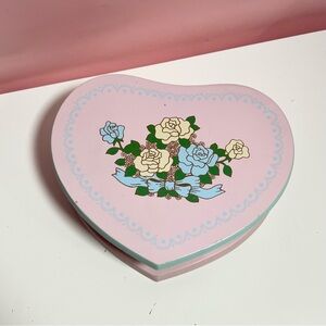 Vintage retro pastel heart shaped rose bow jewelry box